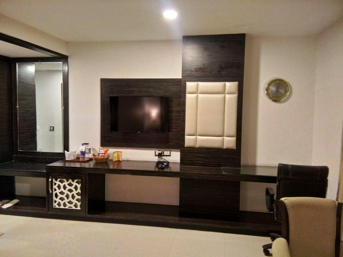 Landmark Raipur  Exterior photo